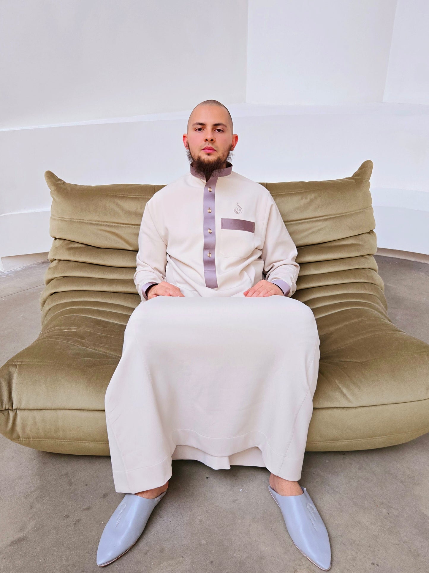 Qamis - Malik At-Teen